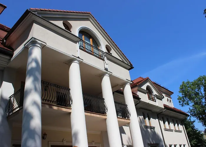 Radowid 15 W Centrum Z Basenem Appartement